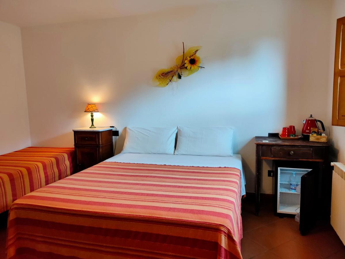Il Girasole Bed & Breakfast Fosdinovo Dış mekan fotoğraf