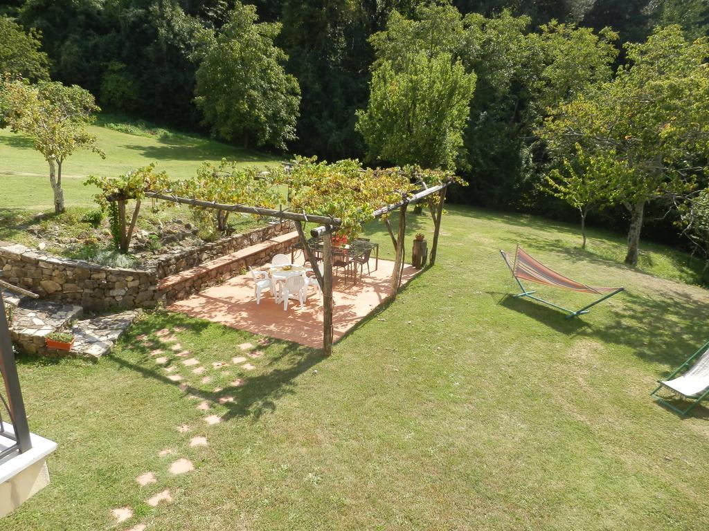 Il Girasole Bed & Breakfast Fosdinovo Dış mekan fotoğraf