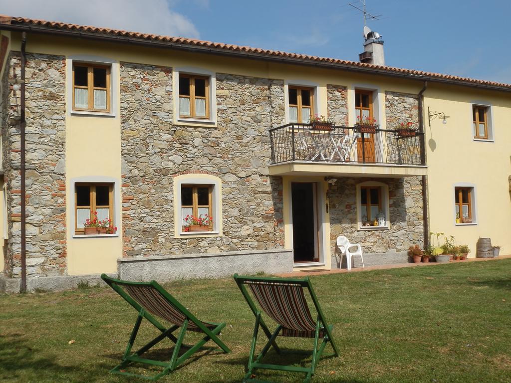 Il Girasole Bed & Breakfast Fosdinovo Dış mekan fotoğraf